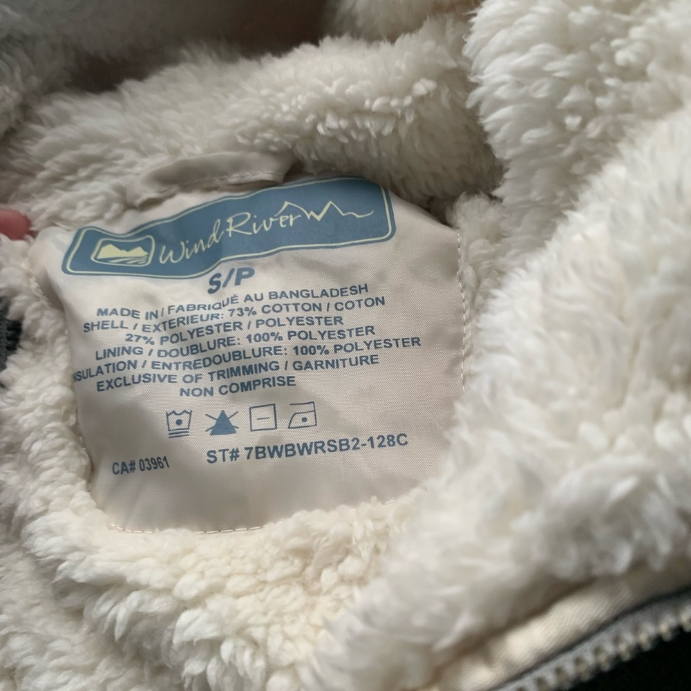 Wind river jacket - Picture 2 of 3